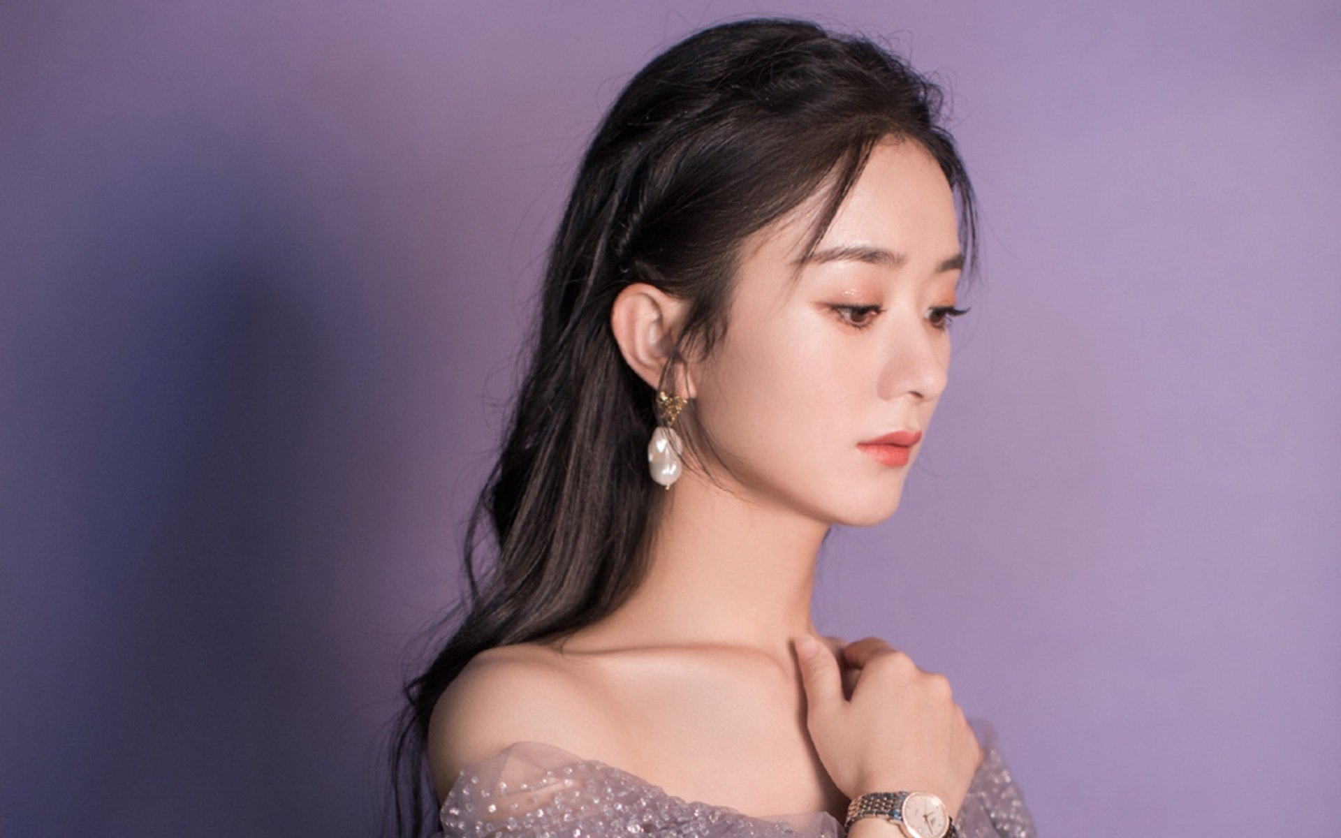 黄蜂队签下大牌球员 转会签约正式达成，黄蜂球队以前叫什么
