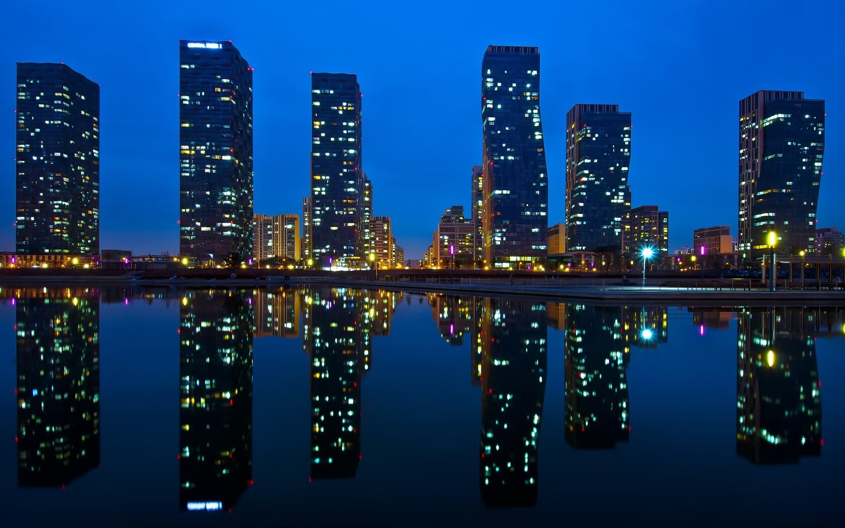 法甲豪门新教练首秀前瞻，法甲豪门球队