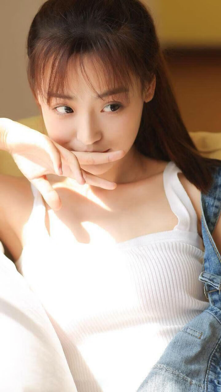 蛙泳比赛吉尔吉斯斯坦表现坚韧，吉尔吉斯斯坦游泳运动员